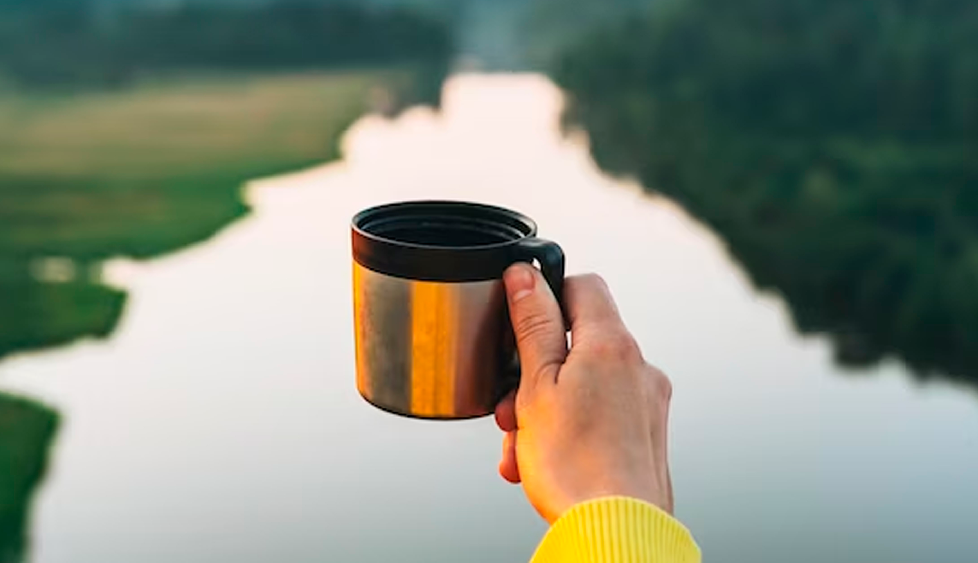 travel mug
