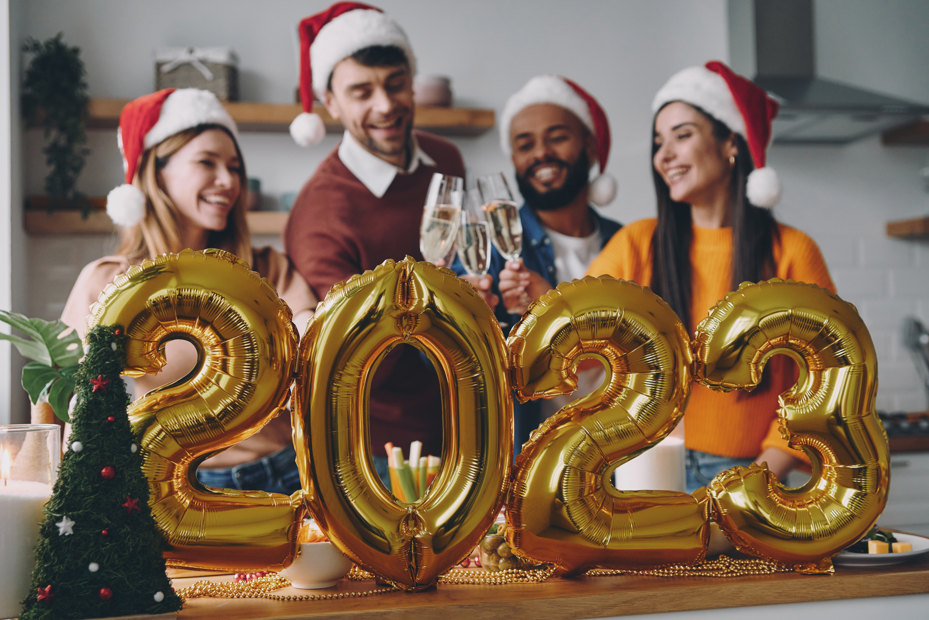NYE Balloons (shutterstock)