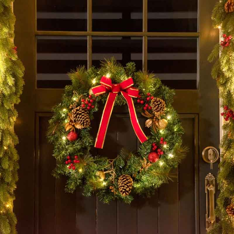 Christmas Wreath (tradingdepot.co.uk)