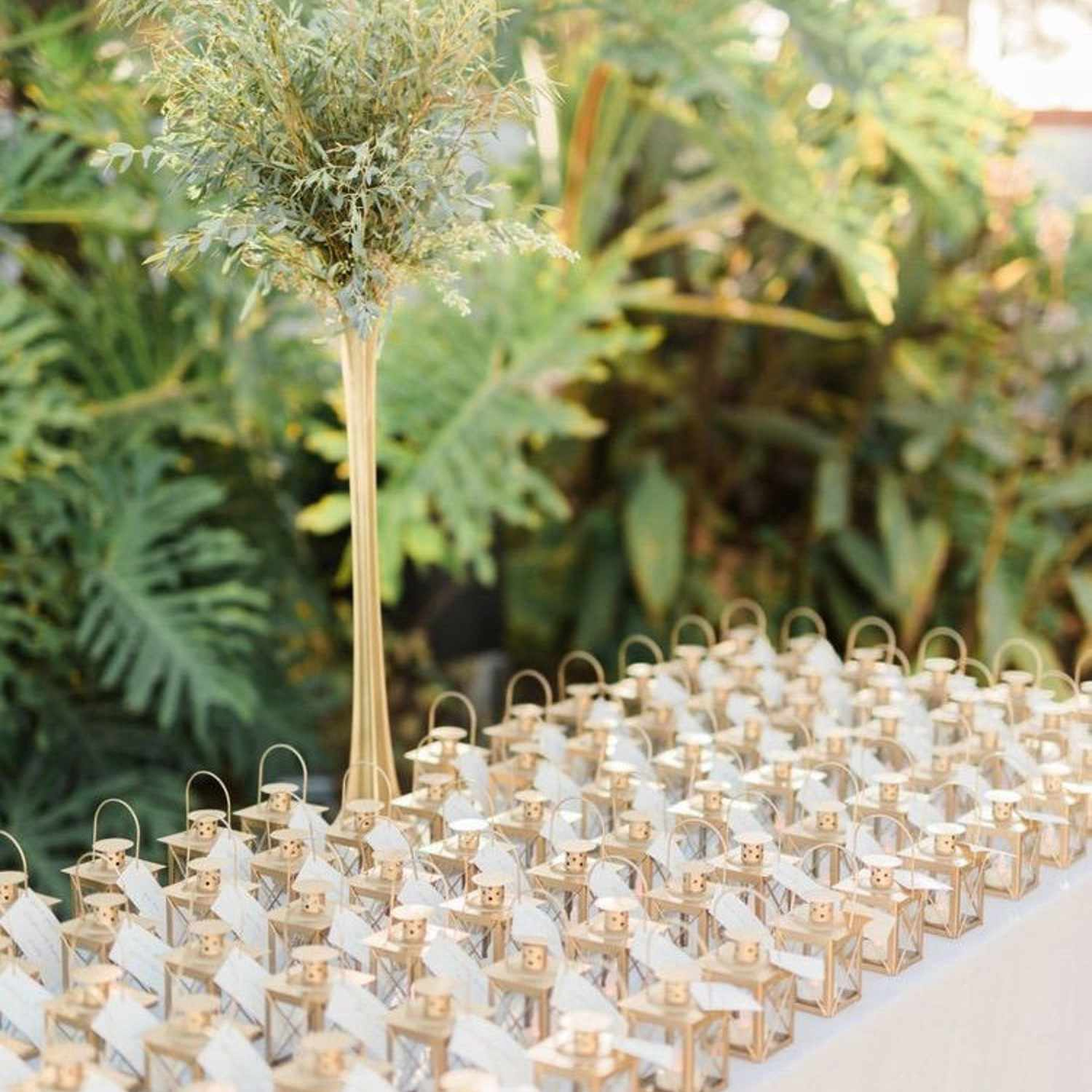 Wedding Favors (brides.com)