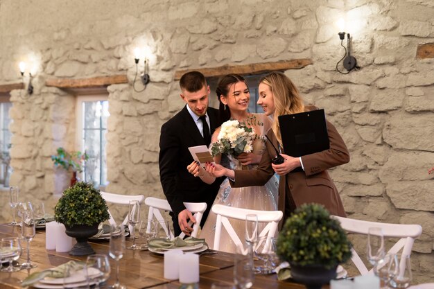 couple talking to their wedding planner