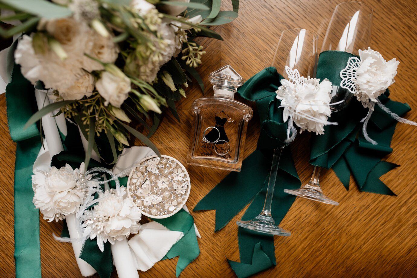 elegant wedding decor