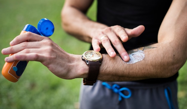 Sunscreen and Insect Repellent