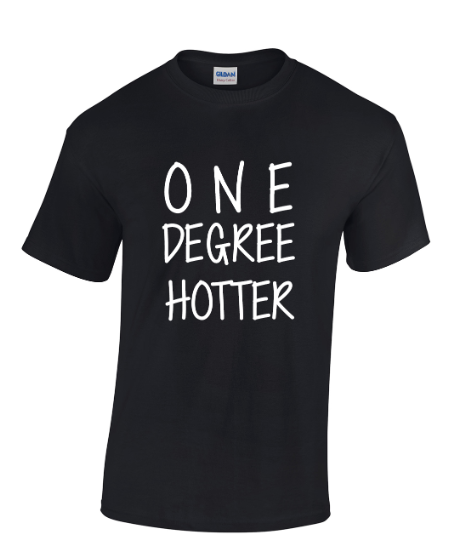 How Custom Clothing Sets the Tone for Graduation