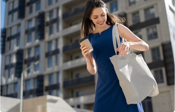 Why Tote Bags Make the Perfect Gift