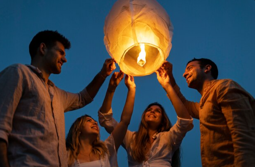 minimalist winter solstice gathering